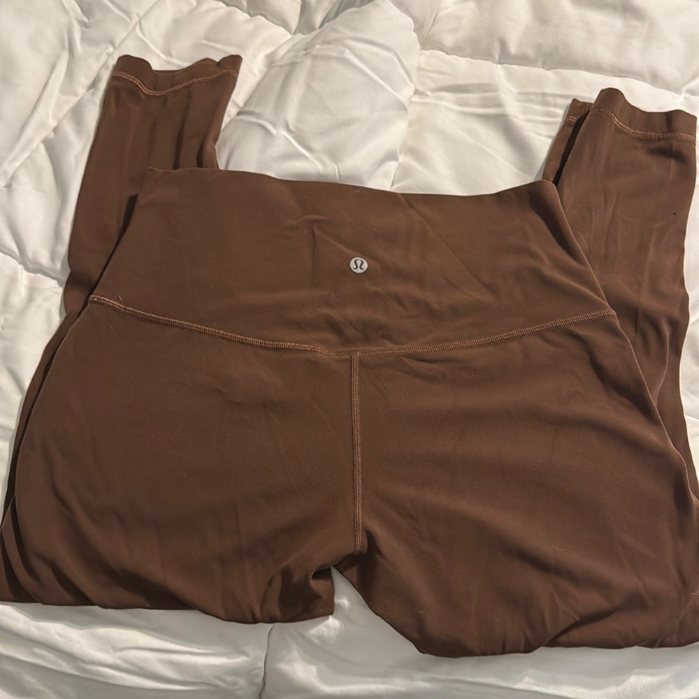 Lululemon size 10